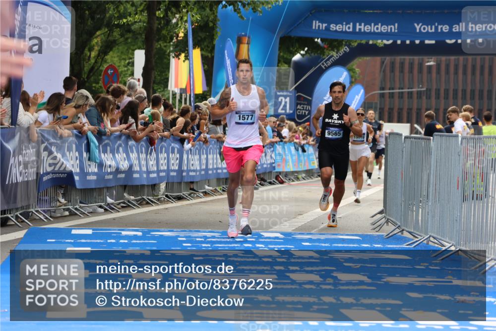 29.06.2025 - hella hamburg halbmarathon Strokosch-Dieckow http://msf.ph/oto/8376225 29.06.2025 10:26:32 Ziel 1577, 9565, 14728, 17040 meine-sportfotos.de