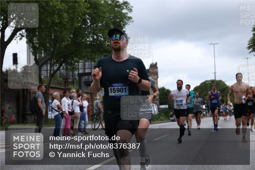 29.06.2025 - hella hamburg halbmarathon Yannick Fuchs http://msf.ph/oto/8376387 29.06.2025 10:54:21 20KM 1681, 2011, 2091, 2167, 2363, 2730, 4013, 6309, 8003, 8191, 8422, 8509, 9006, 9434, 10576, 11041, 11366, 11753, 11937, 13488, 14224, 14429, 14577, 15344, 15901, 16439, 17491, 17825, 17899, 18029, 18063, 18200, 18202, 18254, 18701, 19159, 19246 meine-sportfotos.de