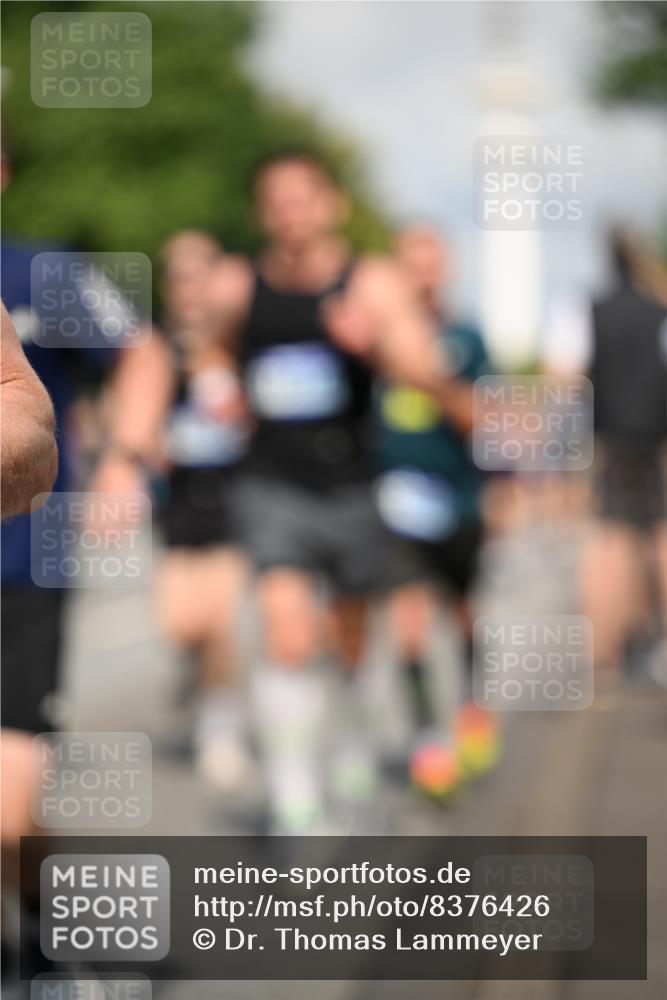 29.06.2025 - hella hamburg halbmarathon Dr. Thomas Lammeyer http://msf.ph/oto/8376426 29.06.2025 09:58:27 Kennedybrücke 1119, 1342, 1399, 1549, 1750, 1817, 1942, 2020, 2222, 2367, 2442, 2561, 2670, 2816, 2889, 2955, 3562, 4017, 4816, 5447, 5884, 6290, 6389, 6923, 6978, 6991, 7087, 7274, 7297, 7335, 7508, 7908, 8482, 8657, 8698, 8916, 8981, 9038, 9661, 9710, 9924, 9931, 10057, 11125, 11422 meine-sportfotos.de
