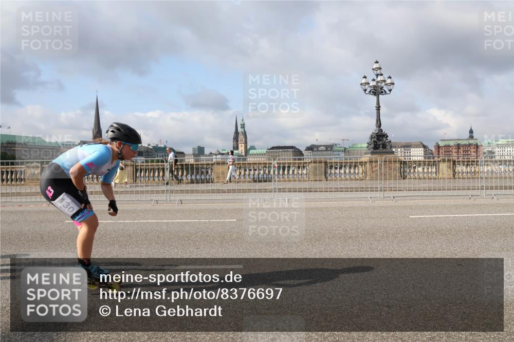 29.06.2025 - hella hamburg halbmarathon Lena Gebhardt http://msf.ph/oto/8376697 29.06.2025 08:51:25 Lombardsbrücke 130 meine-sportfotos.de