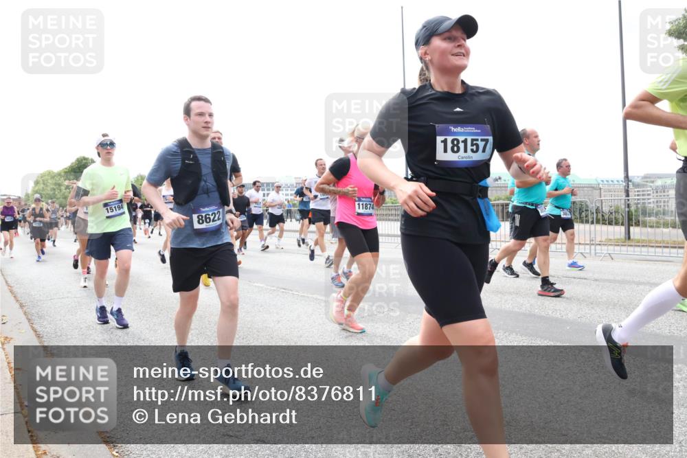 29.06.2025 - hella hamburg halbmarathon Lena Gebhardt http://msf.ph/oto/8376811 29.06.2025 10:40:01 Lombardsbrücke 15194, 8622, 11874, 18157, 1018, 1037, 1058, 1076, 1291, 1586, 1691, 1899, 2019, 2109, 2254, 2313, 2515, 2572, 2578, 2866, 2888, 2976, 3046, 3237, 3515, 3607, 3808, 3882, 3883, 3884, 4173, 4271, 4298, 4471, 4609, 4752, 4756, 5045, 5113, 5229, 5263, 5351, 5352, 5654, 5701, 5877, 5901, 6097, 6427, 6428, 6548, 6673, 6698, 6719, 6726, 6739, 6750, 6866, 6876, 6890, 6920, 7045, 7053, 7108, 7125, 7174, 7199, 7429, 7455, 7456, 7675, 7850, 8107, 8612, 9747, 9777, 10441 meine-sportfotos.de