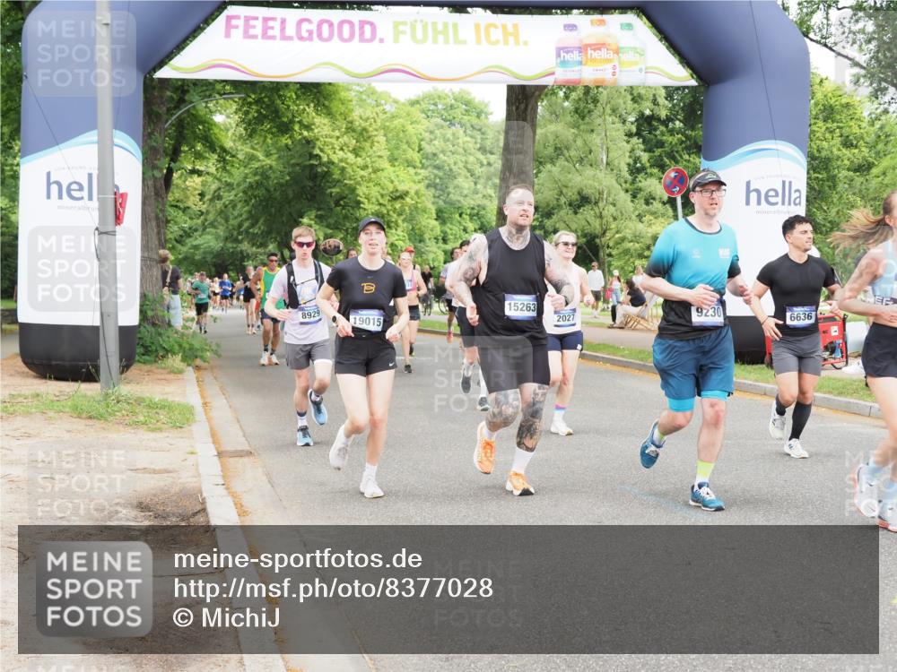 29.06.2025 - hella hamburg halbmarathon MichiJ http://msf.ph/oto/8377028 29.06.2025 10:45:35 Zwischen KM18-KM19 1642, 1946, 1951, 2027, 4796, 5675, 6636, 7138, 8929, 9230, 12144, 15263, 17810, 19015 meine-sportfotos.de