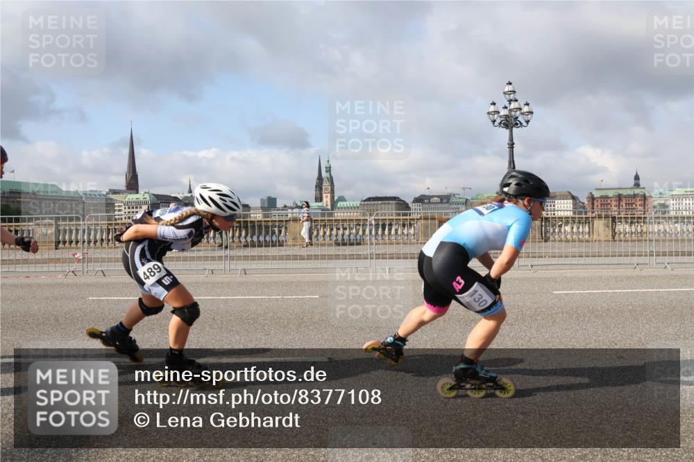 29.06.2025 - hella hamburg halbmarathon Lena Gebhardt http://msf.ph/oto/8377108 29.06.2025 08:51:26 Lombardsbrücke 489, 130 meine-sportfotos.de