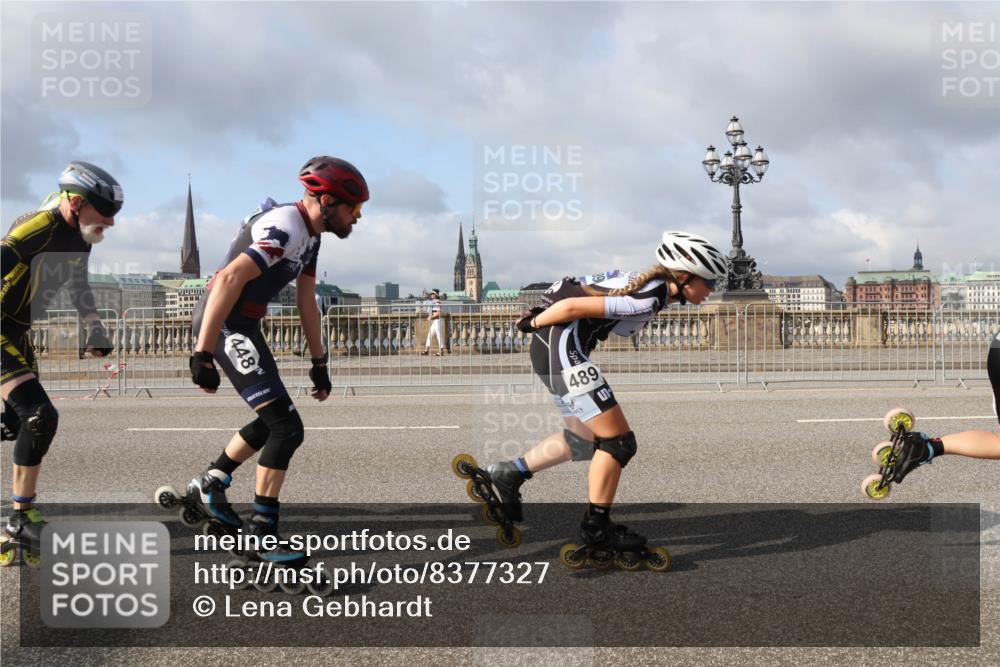 29.06.2025 - hella hamburg halbmarathon Lena Gebhardt http://msf.ph/oto/8377327 29.06.2025 08:51:26 Lombardsbrücke 448, 489 meine-sportfotos.de