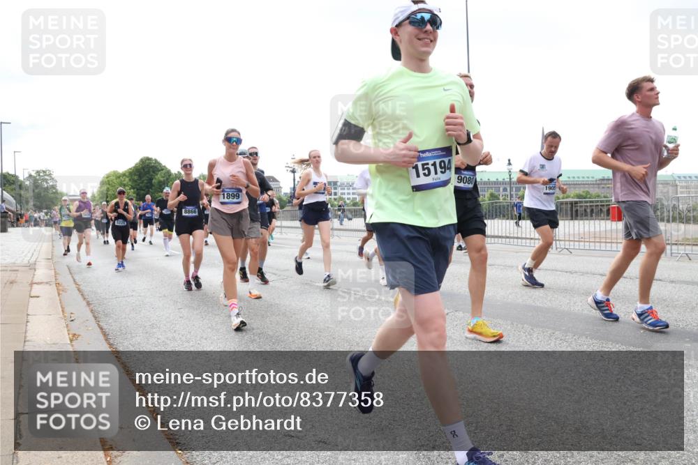 29.06.2025 - hella hamburg halbmarathon Lena Gebhardt http://msf.ph/oto/8377358 29.06.2025 10:40:03 Lombardsbrücke 5229, 8866, 1899, 15194, 9080, 1905, 1018, 1037, 1058, 1076, 1291, 1586, 1691, 1899, 2019, 2109, 2254, 2313, 2515, 2572, 2578, 2866, 2888, 2976, 3046, 3237, 3295, 3515, 3607, 3808, 3882, 3883, 3884, 4173, 4271, 4298, 4471, 4752, 4756, 5045, 5113, 5229, 5263, 5351, 5352, 5654, 5701, 5877, 5901, 6097, 6427, 6428, 6463, 6548, 6673, 6698, 6739, 6750, 6866, 6876, 6890, 6920, 7045, 7053, 7108, 7125, 7174, 7199, 7429, 7455, 7456, 7675, 7850, 8107, 8612, 9747, 10441 meine-sportfotos.de