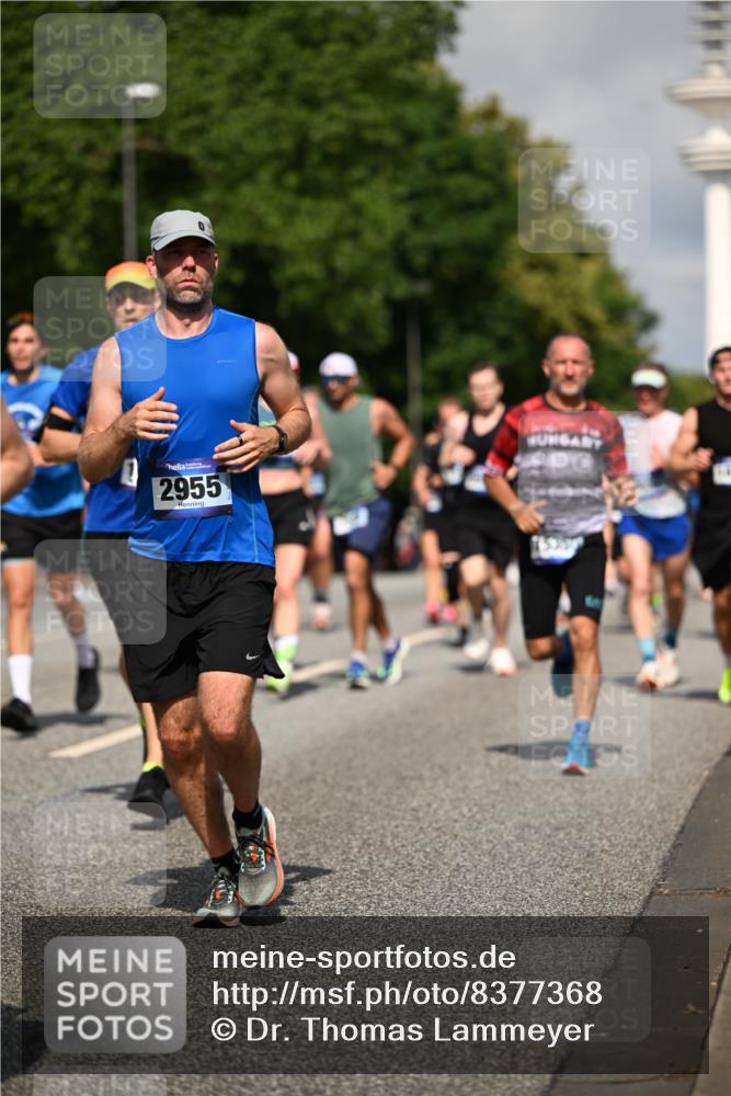 29.06.2025 - hella hamburg halbmarathon Dr. Thomas Lammeyer http://msf.ph/oto/8377368 29.06.2025 09:58:38 Kennedybrücke 1549, 1817, 2222, 2367, 2592, 2596, 2670, 2816, 2955, 3208, 4832, 5705, 6290, 6389, 6723, 6923, 6978, 6991, 7274, 7335, 7508, 7908, 8117, 8437, 8482, 8657, 8698, 8916, 8981, 9038, 9093, 9159, 9661, 9710, 9924, 9931, 10057, 10122, 11125 meine-sportfotos.de