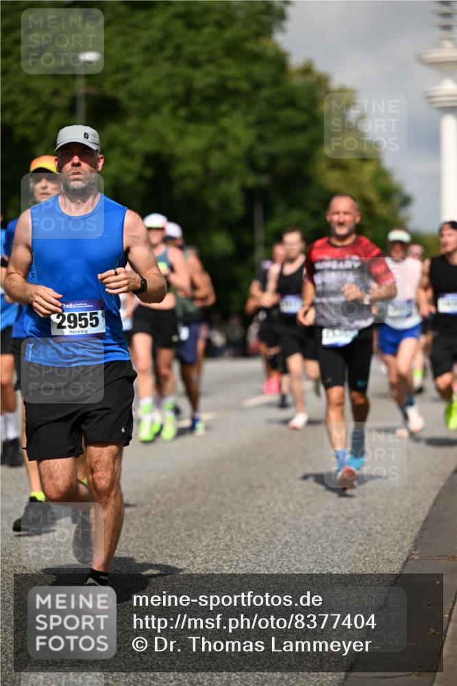 29.06.2025 - hella hamburg halbmarathon Dr. Thomas Lammeyer http://msf.ph/oto/8377404 29.06.2025 09:58:38 Kennedybrücke 1549, 1817, 2222, 2367, 2592, 2596, 2670, 2816, 2955, 3208, 4832, 5705, 6290, 6389, 6723, 6923, 6978, 6991, 7274, 7335, 7508, 7908, 8117, 8437, 8482, 8657, 8698, 8916, 8981, 9038, 9093, 9159, 9661, 9710, 9924, 9931, 10057, 10122, 11125 meine-sportfotos.de