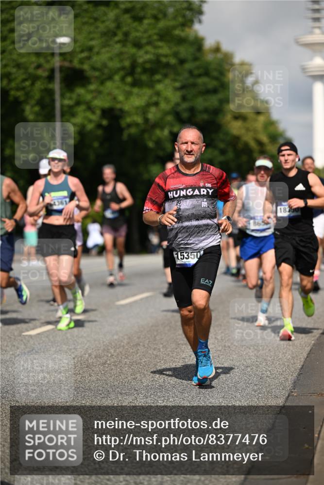 29.06.2025 - hella hamburg halbmarathon Dr. Thomas Lammeyer http://msf.ph/oto/8377476 29.06.2025 09:58:39 Kennedybrücke 1549, 1817, 2222, 2367, 2592, 2596, 2670, 2816, 2955, 3208, 3258, 4832, 5399, 5705, 6290, 6389, 6723, 6923, 6978, 6991, 7274, 7335, 7508, 7908, 8117, 8437, 8657, 8698, 8916, 8981, 9038, 9093, 9159, 9476, 9661, 9710, 9924, 9931, 10057, 10122, 11125 meine-sportfotos.de