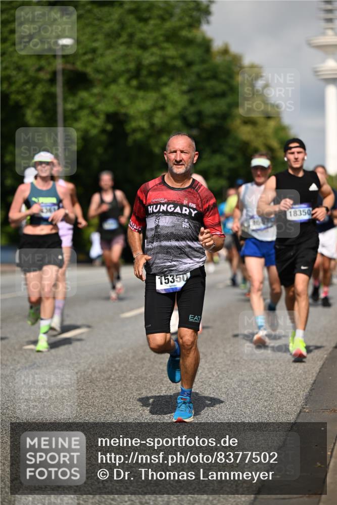 29.06.2025 - hella hamburg halbmarathon Dr. Thomas Lammeyer http://msf.ph/oto/8377502 29.06.2025 09:58:39 Kennedybrücke 1549, 1817, 2222, 2367, 2592, 2596, 2670, 2816, 2955, 3208, 3258, 4832, 5399, 5705, 6290, 6389, 6723, 6923, 6978, 6991, 7274, 7335, 7508, 7908, 8117, 8437, 8657, 8698, 8916, 8981, 9038, 9093, 9159, 9476, 9661, 9710, 9924, 9931, 10057, 10122, 11125 meine-sportfotos.de