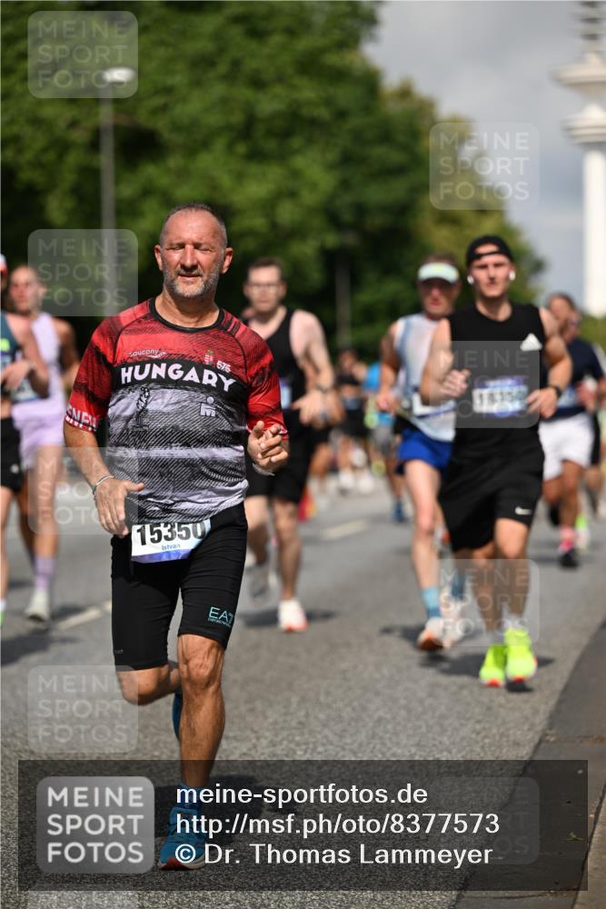 29.06.2025 - hella hamburg halbmarathon Dr. Thomas Lammeyer http://msf.ph/oto/8377573 29.06.2025 09:58:40 Kennedybrücke 1549, 1817, 2222, 2274, 2592, 2596, 2670, 2816, 2955, 3208, 3209, 3258, 4832, 5399, 5705, 6290, 6389, 6723, 6923, 6978, 6991, 7274, 7335, 7508, 7908, 8117, 8437, 8657, 8698, 8981, 9038, 9093, 9159, 9476, 9661, 9710, 9720, 9924, 9931, 10122, 11125 meine-sportfotos.de