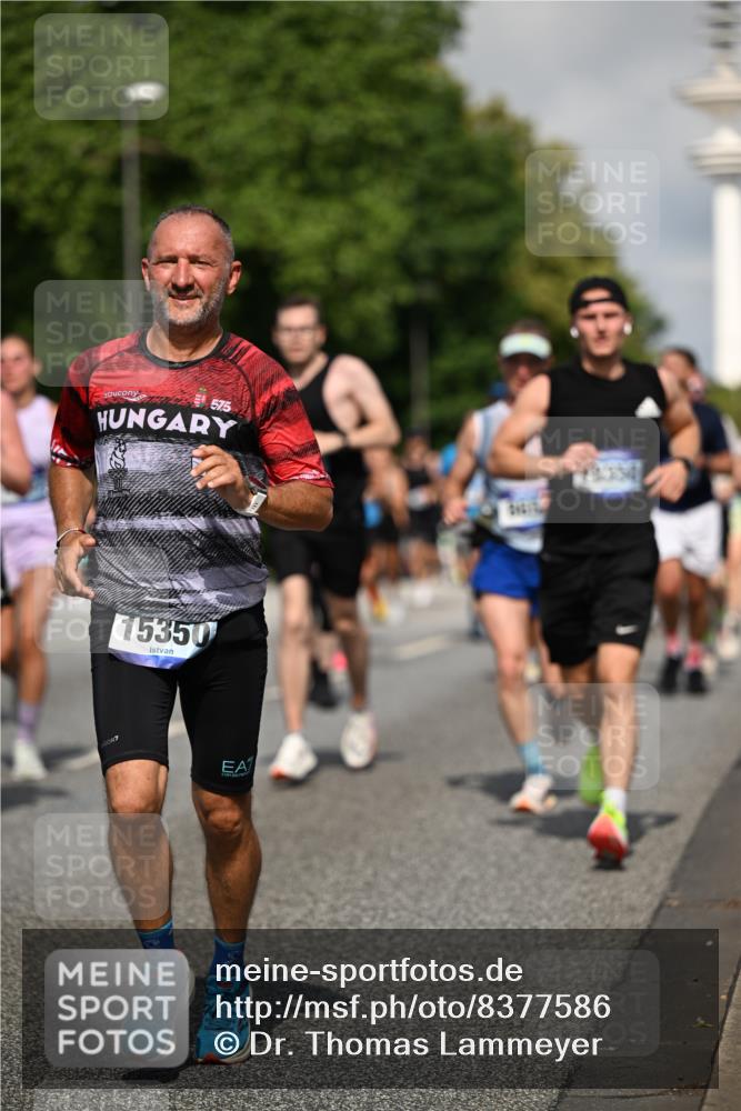 29.06.2025 - hella hamburg halbmarathon Dr. Thomas Lammeyer http://msf.ph/oto/8377586 29.06.2025 09:58:40 Kennedybrücke 1549, 1817, 2222, 2274, 2592, 2596, 2670, 2816, 2955, 3208, 3209, 3258, 4832, 5399, 5705, 6290, 6389, 6723, 6923, 6978, 6991, 7274, 7335, 7508, 7908, 8117, 8437, 8657, 8698, 8981, 9038, 9093, 9159, 9476, 9661, 9710, 9720, 9924, 9931, 10122, 11125 meine-sportfotos.de