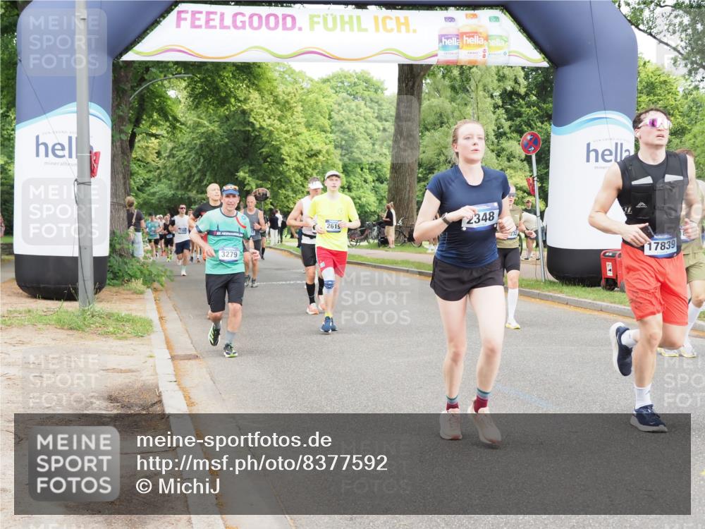 29.06.2025 - hella hamburg halbmarathon MichiJ http://msf.ph/oto/8377592 29.06.2025 10:45:45 Zwischen KM18-KM19 2348, 2584, 2619, 2677, 2759, 2855, 3114, 4550, 6860, 8392, 10759, 16980, 17839, 17852, 18232, 18833, 18954 meine-sportfotos.de