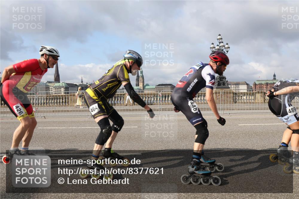 29.06.2025 - hella hamburg halbmarathon Lena Gebhardt http://msf.ph/oto/8377621 29.06.2025 08:51:26 Lombardsbrücke 426, 464, 48, 448, 489 meine-sportfotos.de