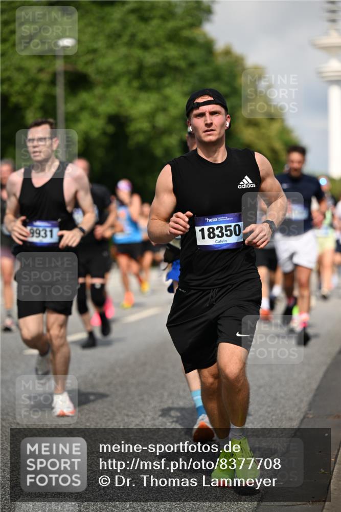 29.06.2025 - hella hamburg halbmarathon Dr. Thomas Lammeyer http://msf.ph/oto/8377708 29.06.2025 09:58:41 Kennedybrücke 1549, 1817, 2222, 2274, 2592, 2596, 2670, 2816, 2955, 3208, 3209, 3258, 4832, 5399, 5705, 6389, 6723, 6923, 6978, 6991, 7274, 7335, 7508, 7908, 8117, 8437, 8657, 8981, 9038, 9093, 9159, 9476, 9661, 9710, 9720, 9924, 9931, 10122, 11125 meine-sportfotos.de