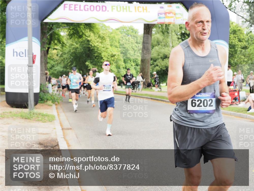 29.06.2025 - hella hamburg halbmarathon MichiJ http://msf.ph/oto/8377824 29.06.2025 10:45:51 Zwischen KM18-KM19 1285, 2619, 3279, 5926, 6202, 10759, 16980, 18232, 18254, 18954 meine-sportfotos.de