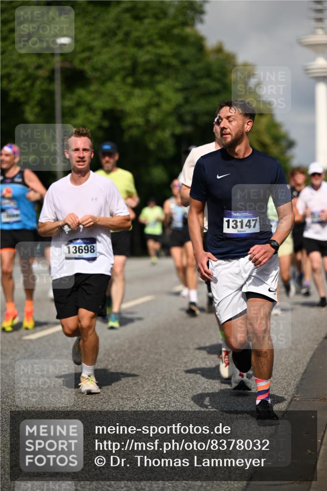 29.06.2025 - hella hamburg halbmarathon Dr. Thomas Lammeyer http://msf.ph/oto/8378032 29.06.2025 09:58:44 Kennedybrücke 1549, 1817, 2274, 2592, 2596, 2816, 2955, 3208, 3209, 3258, 4832, 5399, 5705, 6389, 6723, 6923, 6991, 7335, 7508, 7908, 8117, 8437, 8657, 8889, 8981, 9031, 9038, 9093, 9159, 9476, 9661, 9710, 9720, 9869, 9931, 10122, 10423 meine-sportfotos.de