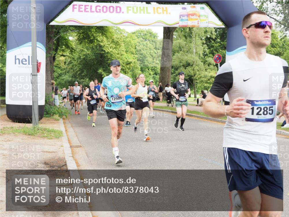 29.06.2025 - hella hamburg halbmarathon MichiJ http://msf.ph/oto/8378043 29.06.2025 10:45:53 Zwischen KM18-KM19 1285, 2006, 3279, 5926, 6202, 10539, 10759, 12509, 15914, 18254 meine-sportfotos.de