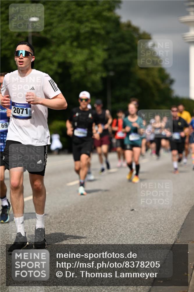 29.06.2025 - hella hamburg halbmarathon Dr. Thomas Lammeyer http://msf.ph/oto/8378205 29.06.2025 10:20:12 Kennedybrücke 1212, 1308, 1599, 1651, 2071, 2165, 2436, 2601, 2803, 2835, 4478, 4583, 4637, 4828, 5046, 6935, 7158, 7753, 8057, 8169, 8274, 8295, 8554, 8597, 8645, 8746, 9307, 9601, 9628, 9784, 9802, 9810, 9881, 10107, 10139, 10141, 10183, 10292, 10844, 11113, 11303 meine-sportfotos.de