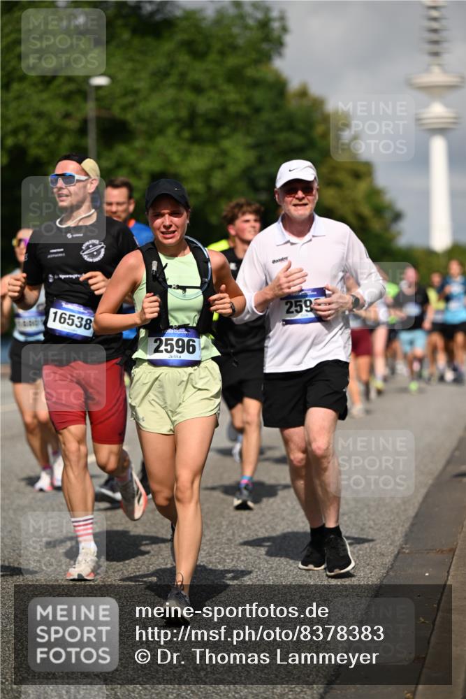29.06.2025 - hella hamburg halbmarathon Dr. Thomas Lammeyer http://msf.ph/oto/8378383 29.06.2025 09:58:47 Kennedybrücke 1549, 1817, 2274, 2592, 2596, 2955, 3208, 3209, 3258, 3747, 4093, 4832, 5399, 5705, 6158, 6389, 6662, 6723, 6923, 7335, 7508, 7659, 7908, 8117, 8437, 8657, 8693, 8889, 8981, 9031, 9032, 9038, 9093, 9159, 9476, 9649, 9661, 9720, 9869, 9931, 10122, 10423 meine-sportfotos.de