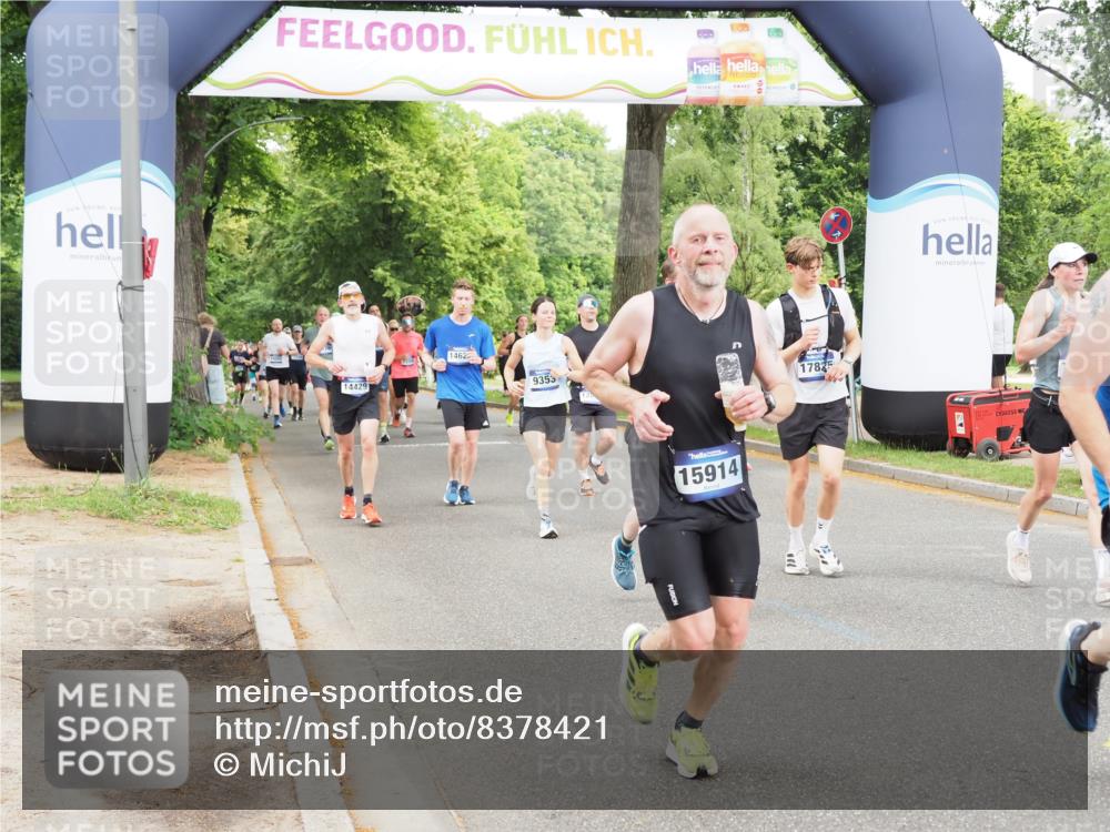 29.06.2025 - hella hamburg halbmarathon MichiJ http://msf.ph/oto/8378421 29.06.2025 10:45:56 Zwischen KM18-KM19 1285, 2006, 5926, 6202, 9156, 9353, 10539, 10915, 12509, 14375, 14628, 15914, 17825, 18153 meine-sportfotos.de