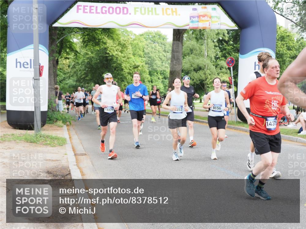 29.06.2025 - hella hamburg halbmarathon MichiJ http://msf.ph/oto/8378512 29.06.2025 10:45:57 Zwischen KM18-KM19 1285, 2006, 2957, 9156, 9353, 10539, 10915, 11757, 12509, 12809, 14375, 14429, 14628, 15914, 17825, 18153 meine-sportfotos.de