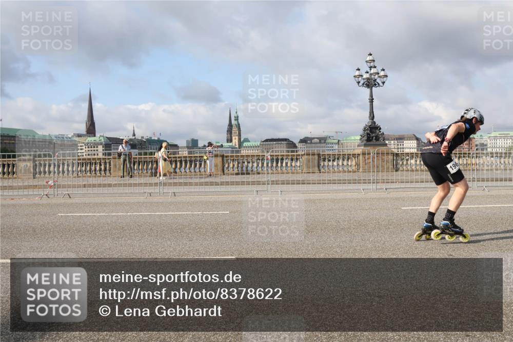29.06.2025 - hella hamburg halbmarathon Lena Gebhardt http://msf.ph/oto/8378622 29.06.2025 08:51:28 Lombardsbrücke 196 meine-sportfotos.de