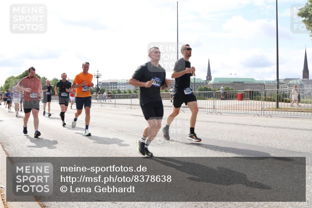 29.06.2025 - hella hamburg halbmarathon Lena Gebhardt http://msf.ph/oto/8378638 29.06.2025 10:15:26 Lombardsbrücke 2720, 18769, 12521, 9423, 17949, 12457, 1296, 1379, 1440, 1524, 1575, 1745, 2110, 2140, 2281, 2720, 2989, 3417, 3507, 3509, 3513, 3650, 3844, 4466, 4492, 4494, 4495, 4641, 5069, 5271, 5739, 5800, 5986, 6181, 6248, 6317, 6376, 6576, 7452, 7809, 7810, 7881, 8237, 8256, 8275, 8563, 8609, 9113, 9192, 9307, 9423, 9657, 9847, 9911, 9975, 9997, 10108, 10589, 10717, 10775, 10858, 11271, 11598, 12457, 12521, 13197, 13453, 13500, 14413, 14550, 14552, 15150, 15307, 15740 meine-sportfotos.de