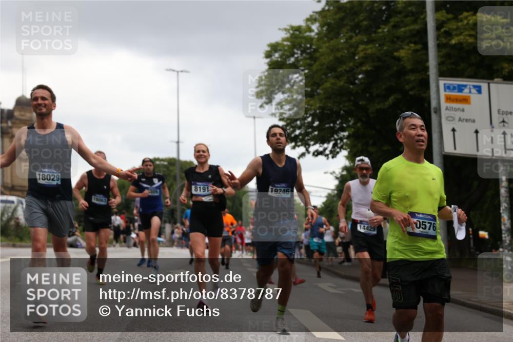 29.06.2025 - hella hamburg halbmarathon Yannick Fuchs http://msf.ph/oto/8378787 29.06.2025 10:54:37 20KM 1364, 1414, 1653, 1681, 2322, 2323, 2363, 6033, 6201, 6309, 6487, 6754, 6757, 7006, 7065, 7636, 8003, 8191, 8421, 8422, 8662, 8923, 9020, 9021, 10534, 10576, 11041, 11366, 11623, 11702, 11753, 11782, 11937, 12491, 13488, 13589, 14429, 15269, 17491, 17825, 17899, 17952, 18029, 18063, 19159, 19246 meine-sportfotos.de