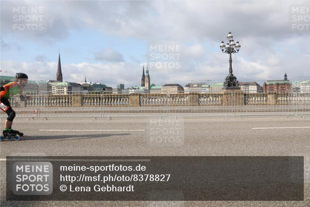 29.06.2025 - hella hamburg halbmarathon Lena Gebhardt http://msf.ph/oto/8378827 29.06.2025 08:51:56 Lombardsbrücke 483 meine-sportfotos.de