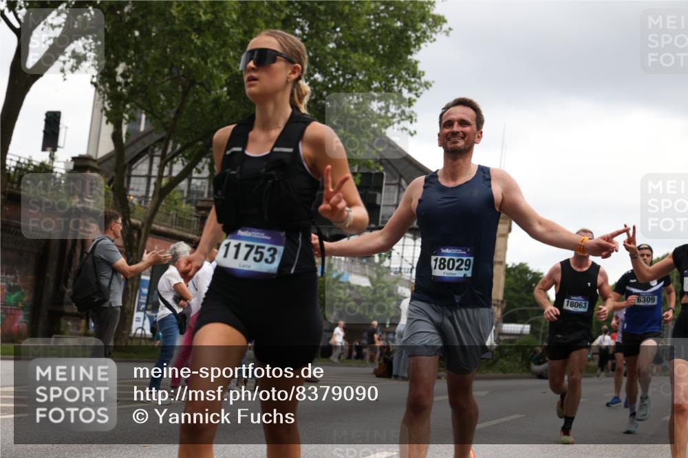 29.06.2025 - hella hamburg halbmarathon Yannick Fuchs http://msf.ph/oto/8379090 29.06.2025 10:54:37 20KM 1364, 1414, 1653, 1681, 2322, 2323, 2363, 6033, 6201, 6309, 6487, 6754, 6757, 7006, 7065, 7636, 8003, 8191, 8421, 8422, 8662, 8923, 9020, 9021, 10534, 10576, 11041, 11366, 11623, 11702, 11753, 11782, 11937, 12491, 13488, 13589, 14429, 15269, 17491, 17825, 17899, 17952, 18029, 18063, 19159, 19246 meine-sportfotos.de