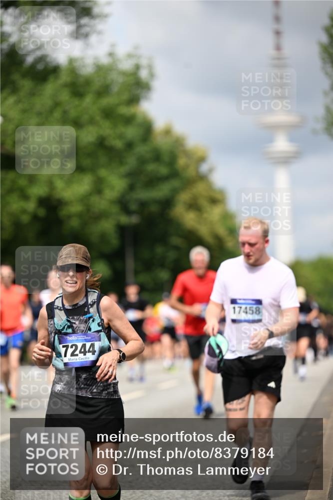 29.06.2025 - hella hamburg halbmarathon Dr. Thomas Lammeyer http://msf.ph/oto/8379184 29.06.2025 10:42:35 Kennedybrücke 1394, 1578, 1596, 1791, 1901, 2151, 3010, 3094, 3095, 3246, 3338, 3633, 3635, 3636, 3716, 3841, 3927, 4414, 4921, 5300, 5713, 5790, 6695, 6696, 6751, 6930, 7118, 7119, 7148, 7244, 7371, 7552, 7692, 7914, 8539, 8615, 8696, 9424, 9500, 9699, 10146, 10584, 11152 meine-sportfotos.de
