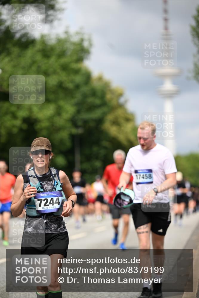 29.06.2025 - hella hamburg halbmarathon Dr. Thomas Lammeyer http://msf.ph/oto/8379199 29.06.2025 10:42:35 Kennedybrücke 1394, 1578, 1596, 1791, 1901, 2151, 3010, 3094, 3095, 3246, 3338, 3633, 3635, 3636, 3716, 3841, 3927, 4414, 4921, 5300, 5713, 5790, 6695, 6696, 6751, 6930, 7118, 7119, 7148, 7244, 7371, 7552, 7692, 7914, 8539, 8615, 8696, 9424, 9500, 9699, 10146, 10584, 11152 meine-sportfotos.de