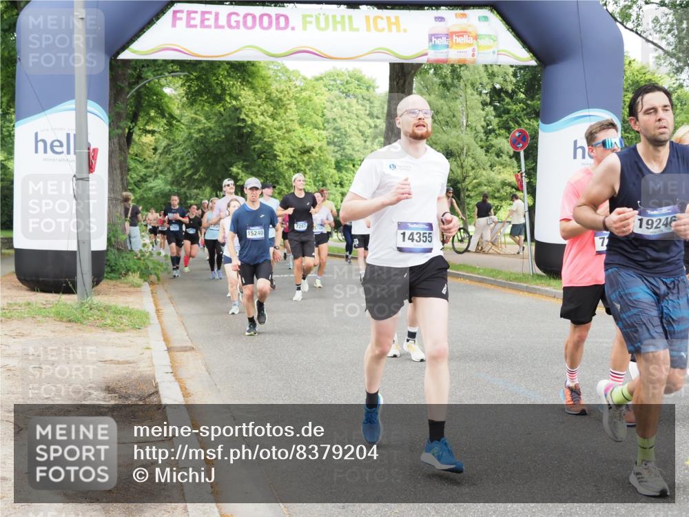 29.06.2025 - hella hamburg halbmarathon MichiJ http://msf.ph/oto/8379204 29.06.2025 10:46:03 Zwischen KM18-KM19 2957, 3181, 6208, 7259, 7287, 8089, 9156, 11158, 11757, 12378, 12406, 12633, 12809, 14355, 14429, 14628, 17176, 17931, 18467, 19246 meine-sportfotos.de