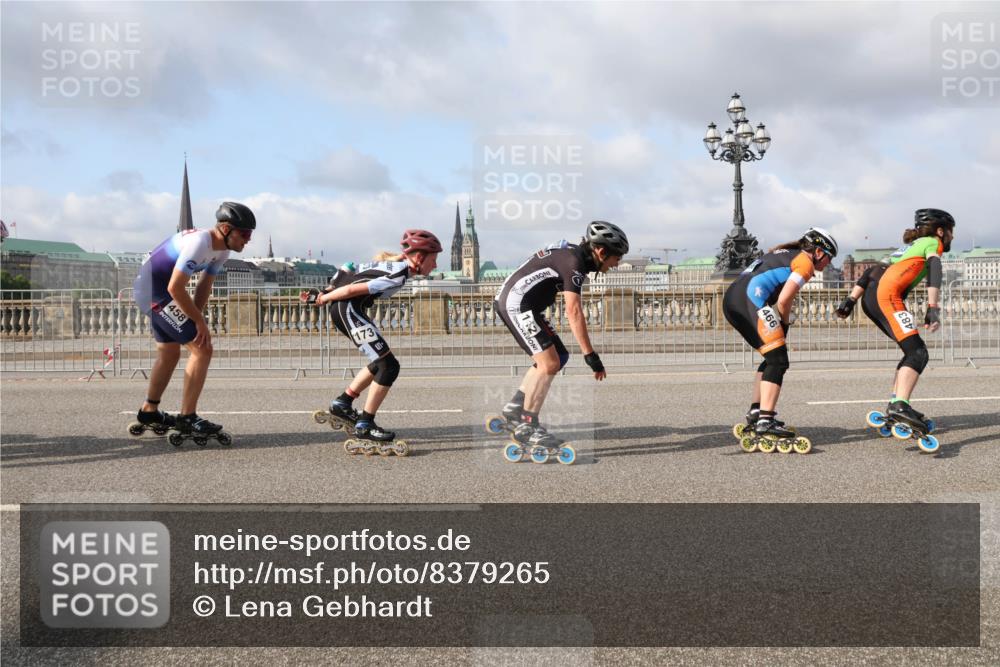 29.06.2025 - hella hamburg halbmarathon Lena Gebhardt http://msf.ph/oto/8379265 29.06.2025 08:51:57 Lombardsbrücke 458, 173, 1, 2, 466, 483 meine-sportfotos.de