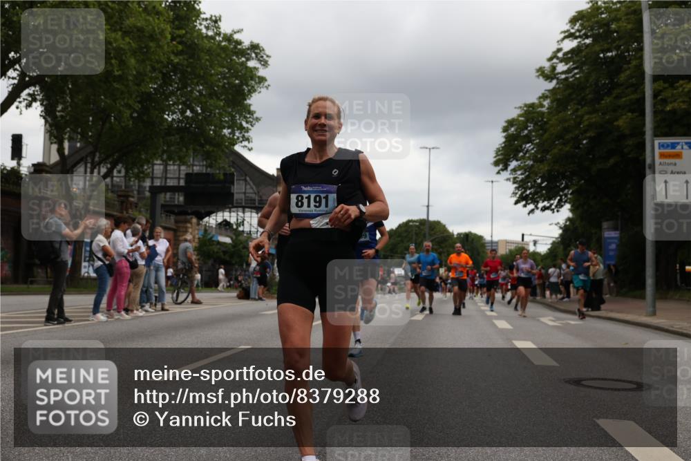 29.06.2025 - hella hamburg halbmarathon Yannick Fuchs http://msf.ph/oto/8379288 29.06.2025 10:54:39 20KM 1364, 1414, 1653, 1681, 2322, 2323, 2363, 6033, 6201, 6309, 6487, 6754, 6757, 7006, 7065, 7636, 8003, 8191, 8421, 8422, 8662, 8923, 9020, 9021, 10534, 10576, 11041, 11366, 11623, 11702, 11753, 11782, 11937, 12491, 13488, 13589, 14429, 15269, 17491, 17899, 17952, 18029, 18063, 19117, 19146, 19246 meine-sportfotos.de