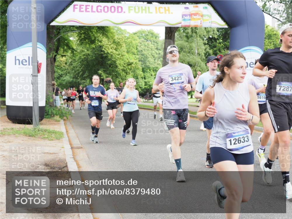 29.06.2025 - hella hamburg halbmarathon MichiJ http://msf.ph/oto/8379480 29.06.2025 10:46:07 Zwischen KM18-KM19 3181, 3425, 3983, 4502, 6208, 6997, 7259, 7287, 8089, 10703, 11158, 11159, 11808, 12378, 12406, 12633, 14355, 14567, 15240, 16160, 16341, 17017, 17931, 18467, 18716, 18985, 19246 meine-sportfotos.de
