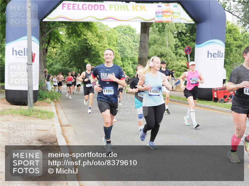 29.06.2025 - hella hamburg halbmarathon MichiJ http://msf.ph/oto/8379610 29.06.2025 10:46:08 Zwischen KM18-KM19 3181, 3425, 3983, 4502, 6208, 6997, 7287, 8089, 10703, 11158, 11159, 11808, 12378, 12406, 12633, 13847, 14355, 14567, 15240, 16160, 16341, 17017, 17503, 18716, 18985, 19246 meine-sportfotos.de