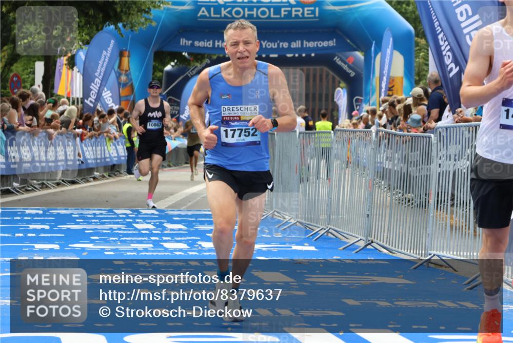 29.06.2025 - hella hamburg halbmarathon Strokosch-Dieckow http://msf.ph/oto/8379637 29.06.2025 10:24:54 Ziel 1271, 2483, 7142, 10867, 11678, 13872, 14836, 16361, 17752 meine-sportfotos.de