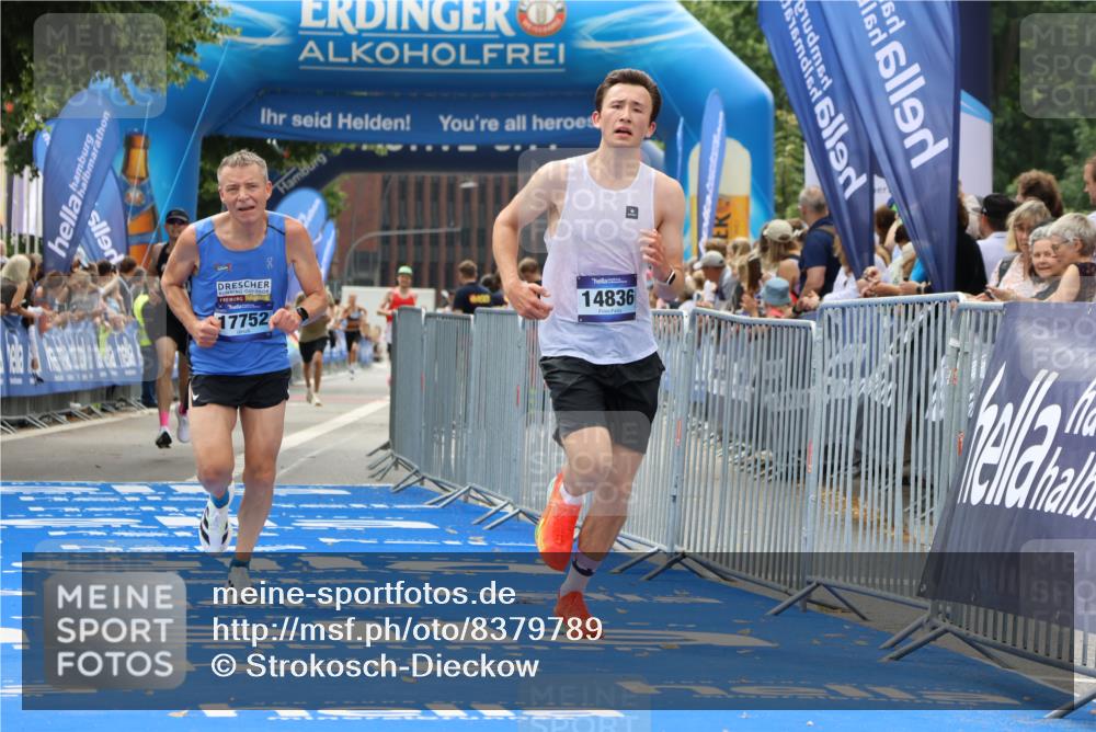 29.06.2025 - hella hamburg halbmarathon Strokosch-Dieckow http://msf.ph/oto/8379789 29.06.2025 10:24:53 Ziel 1241, 1271, 2483, 7142, 10867, 11678, 13872, 14836, 16361, 17752 meine-sportfotos.de