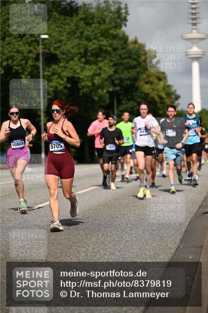 29.06.2025 - hella hamburg halbmarathon Dr. Thomas Lammeyer http://msf.ph/oto/8379819 29.06.2025 09:58:51 Kennedybrücke 1549, 2274, 2287, 2411, 2592, 2596, 3087, 3208, 3209, 3258, 3435, 3747, 4093, 4832, 5102, 5399, 5638, 5705, 6027, 6158, 6389, 6662, 6723, 6836, 6923, 7508, 7659, 8117, 8218, 8371, 8437, 8657, 8693, 8889, 9031, 9032, 9093, 9159, 9476, 9649, 9661, 9720, 9869, 9931, 10053, 10122, 10423 meine-sportfotos.de