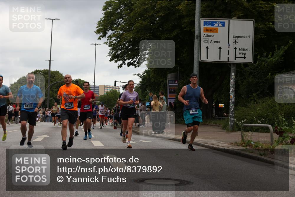 29.06.2025 - hella hamburg halbmarathon Yannick Fuchs http://msf.ph/oto/8379892 29.06.2025 10:54:41 20KM 1364, 1414, 1653, 1681, 2322, 2323, 2363, 6033, 6201, 6309, 6487, 6754, 6757, 7006, 7065, 7636, 7761, 8191, 8421, 8422, 8662, 8923, 9020, 9021, 10534, 10576, 11366, 11623, 11702, 11753, 11782, 11937, 12491, 13459, 13488, 13589, 14429, 15269, 17491, 17899, 17952, 18029, 18063, 18757, 19117, 19146, 19246 meine-sportfotos.de