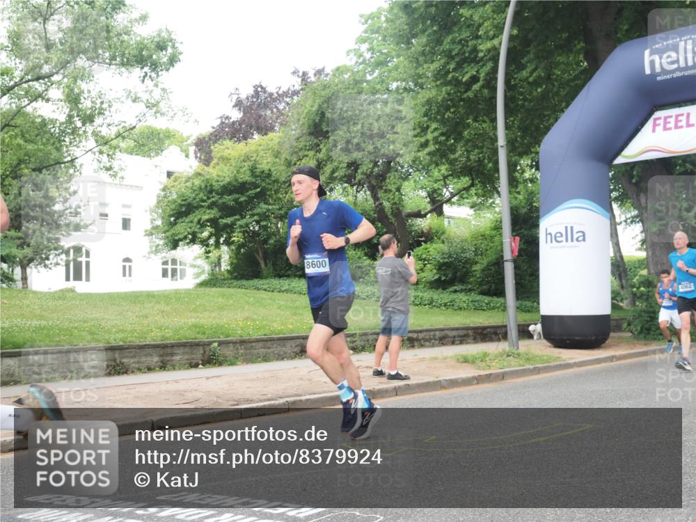 29.06.2025 - hella hamburg halbmarathon KatJ http://msf.ph/oto/8379924 29.06.2025 10:25:00 Zwischen KM18-KM19 4062, 6829, 7831 meine-sportfotos.de