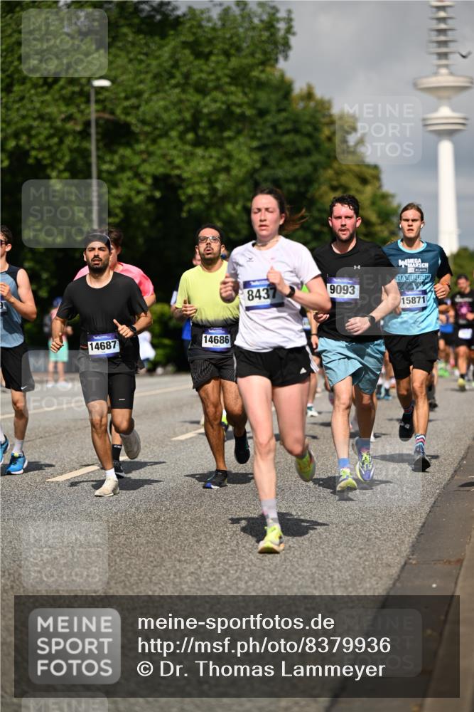 29.06.2025 - hella hamburg halbmarathon Dr. Thomas Lammeyer http://msf.ph/oto/8379936 29.06.2025 09:58:54 Kennedybrücke 1549, 1884, 2274, 2287, 2411, 2592, 2596, 3087, 3208, 3209, 3258, 3435, 3747, 4093, 4832, 5102, 5399, 5638, 5705, 6027, 6158, 6389, 6662, 6723, 6836, 6923, 7052, 7659, 8117, 8218, 8371, 8437, 8487, 8657, 8693, 8889, 9031, 9032, 9093, 9159, 9476, 9649, 9661, 9720, 9869, 10053, 10122, 10184, 10423 meine-sportfotos.de