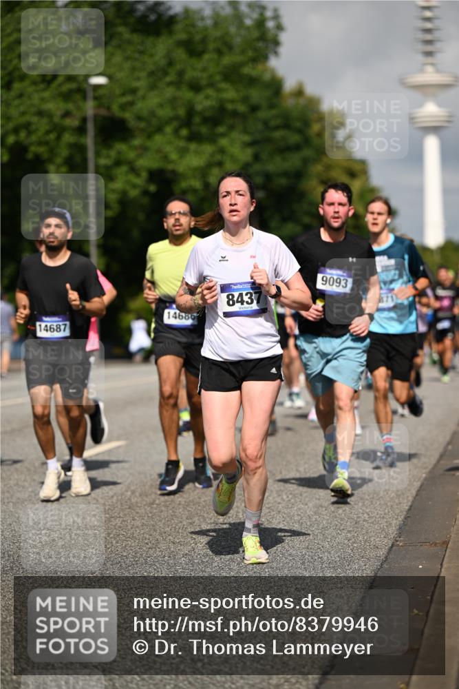 29.06.2025 - hella hamburg halbmarathon Dr. Thomas Lammeyer http://msf.ph/oto/8379946 29.06.2025 09:58:54 Kennedybrücke 1549, 1884, 2274, 2287, 2411, 2592, 2596, 3087, 3208, 3209, 3258, 3435, 3747, 4093, 4832, 5102, 5399, 5638, 5705, 6027, 6158, 6389, 6662, 6723, 6836, 6923, 7052, 7659, 8117, 8218, 8371, 8437, 8487, 8657, 8693, 8889, 9031, 9032, 9093, 9159, 9476, 9649, 9661, 9720, 9869, 10053, 10122, 10184, 10423 meine-sportfotos.de