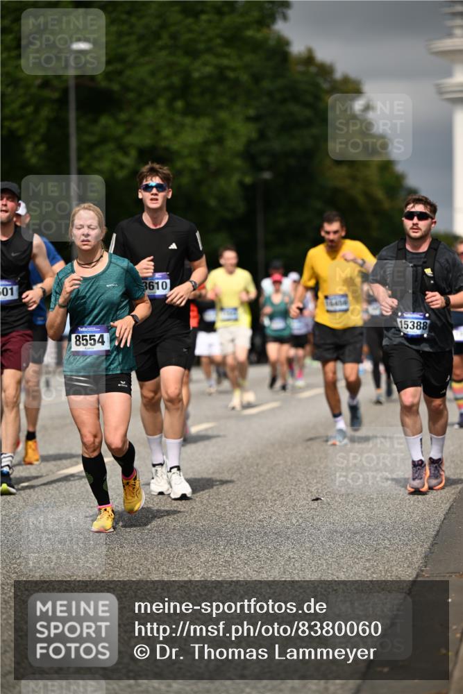 29.06.2025 - hella hamburg halbmarathon Dr. Thomas Lammeyer http://msf.ph/oto/8380060 29.06.2025 10:20:16 Kennedybrücke 1212, 1244, 1308, 1599, 2071, 2165, 2436, 2601, 2803, 3176, 3648, 4478, 4583, 4637, 4828, 6935, 7158, 7753, 8057, 8169, 8274, 8295, 8554, 8597, 8645, 8707, 8746, 9601, 9628, 9784, 9802, 9810, 9881, 10107, 10139, 10141, 10183, 10292, 10844, 11113, 11344, 11345 meine-sportfotos.de