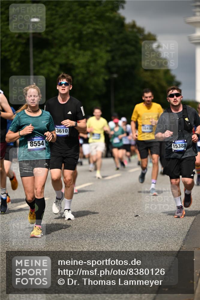 29.06.2025 - hella hamburg halbmarathon Dr. Thomas Lammeyer http://msf.ph/oto/8380126 29.06.2025 10:20:16 Kennedybrücke 1212, 1244, 1308, 1599, 2071, 2165, 2436, 2601, 2803, 3176, 3648, 4478, 4583, 4637, 4828, 6935, 7158, 7753, 8057, 8169, 8274, 8295, 8554, 8597, 8645, 8707, 8746, 9601, 9628, 9784, 9802, 9810, 9881, 10107, 10139, 10141, 10183, 10292, 10844, 11113, 11344, 11345 meine-sportfotos.de