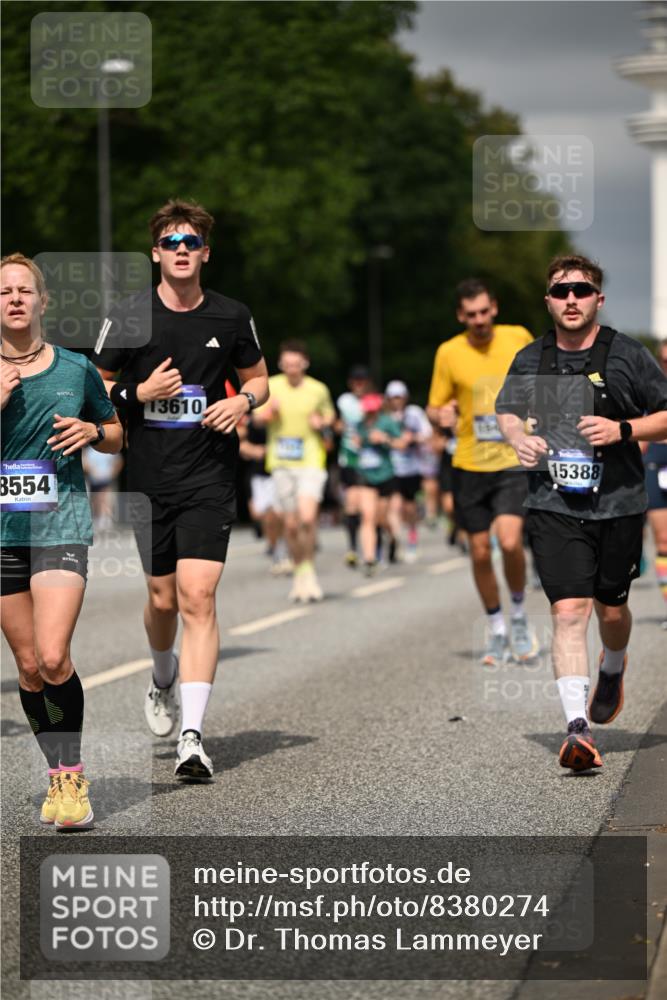 29.06.2025 - hella hamburg halbmarathon Dr. Thomas Lammeyer http://msf.ph/oto/8380274 29.06.2025 10:20:17 Kennedybrücke 1212, 1244, 1308, 1599, 2071, 2165, 2436, 2601, 2803, 3156, 3176, 3484, 3648, 4478, 4583, 4637, 4828, 6935, 7158, 7753, 8057, 8169, 8274, 8295, 8554, 8597, 8645, 8707, 8746, 9601, 9628, 9784, 9802, 9810, 9881, 10107, 10139, 10141, 10183, 10292, 10844, 11113, 11344, 11345 meine-sportfotos.de
