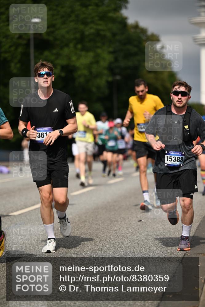 29.06.2025 - hella hamburg halbmarathon Dr. Thomas Lammeyer http://msf.ph/oto/8380359 29.06.2025 10:20:17 Kennedybrücke 1212, 1244, 1308, 1599, 2071, 2165, 2436, 2601, 2803, 3156, 3176, 3484, 3648, 4478, 4583, 4637, 4828, 6935, 7158, 7753, 8057, 8169, 8274, 8295, 8554, 8597, 8645, 8707, 8746, 9601, 9628, 9784, 9802, 9810, 9881, 10107, 10139, 10141, 10183, 10292, 10844, 11113, 11344, 11345 meine-sportfotos.de