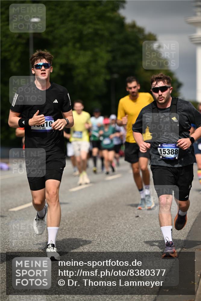 29.06.2025 - hella hamburg halbmarathon Dr. Thomas Lammeyer http://msf.ph/oto/8380377 29.06.2025 10:20:18 Kennedybrücke 1212, 1244, 1308, 1599, 2071, 2165, 2436, 2601, 2803, 3156, 3176, 3484, 3648, 4478, 4583, 4637, 4828, 6024, 6742, 6935, 7158, 7753, 7792, 8057, 8169, 8274, 8295, 8554, 8597, 8645, 8707, 8847, 9601, 9628, 9784, 9802, 9810, 9881, 10107, 10139, 10141, 10183, 10292, 10844, 11236, 11344, 11345 meine-sportfotos.de