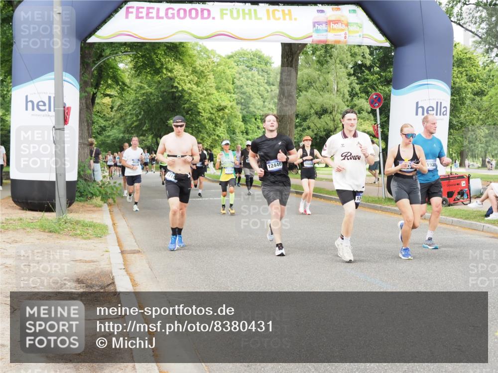 29.06.2025 - hella hamburg halbmarathon MichiJ http://msf.ph/oto/8380431 29.06.2025 10:46:15 Zwischen KM18-KM19 2780, 6220, 7065, 8585, 10488, 11808, 12206, 12261, 12446, 13847, 15232, 15284, 17503, 18985, 19160 meine-sportfotos.de